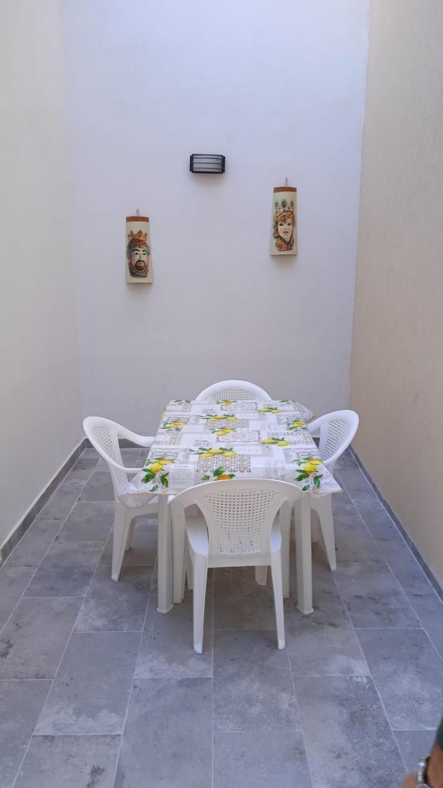 شقة House Tea سيراكوزا المظهر الخارجي الصورة
